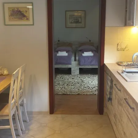 Apartament Lesna